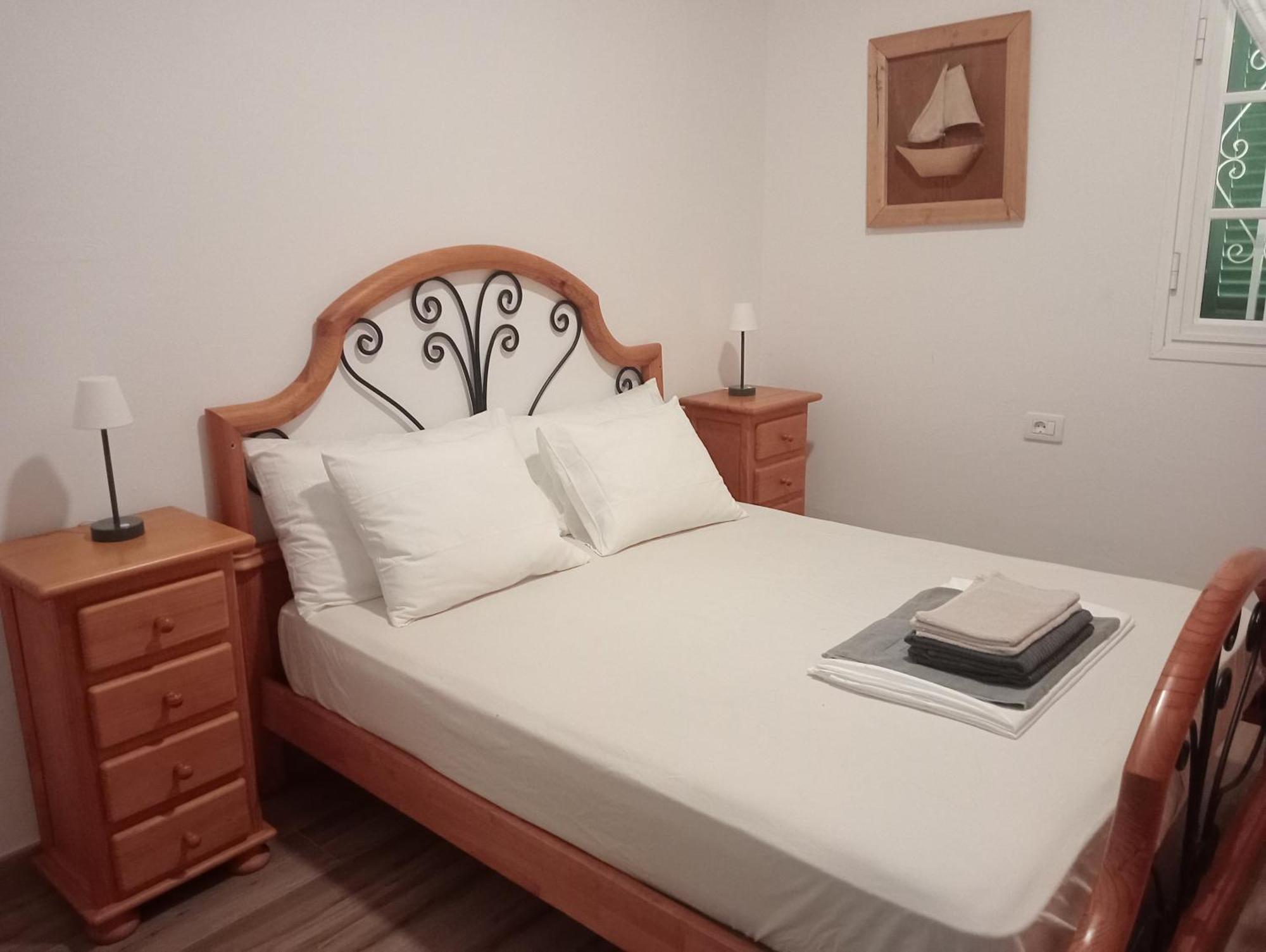 Beautiful Holiday Villa With Heated Private Pool, Los Cristianos Лос Кристианос Экстерьер фото